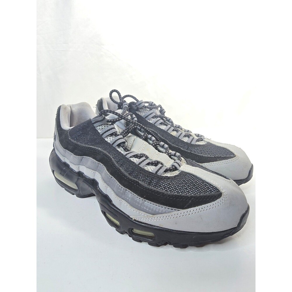 Nike Air Max 95 Essential "Wolf Grey"  (749766-005)